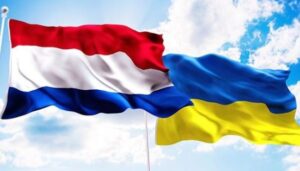 Niderland və Ukrayna bayraqları