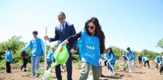Leyla Əliyeva Ulu Öndərin 100 illiyinə həsr edilən ekoloji aksiyalarda iştirak edib