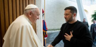 Roma Papası Fransisk və Ukrayna Prezidenti Volodimir Zelenski