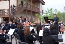 “Xarıbülbül” festivalında Azərbaycan Dövlət Simfonik Orkestrinin konserti olub