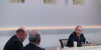Azərbaycan Respublikasının Baş naziri Əli Əsədov iyunun 9-da Soçiyə işgüzar səfəri çərçivəsində Müstəqil Dövlətlər Birliyi (MDB) Hökumət Başçıları Şurasının üzvlərinin Rusiya Federasiyasının Prezidenti Vladimir Putin ilə görüşündə iştirak edib