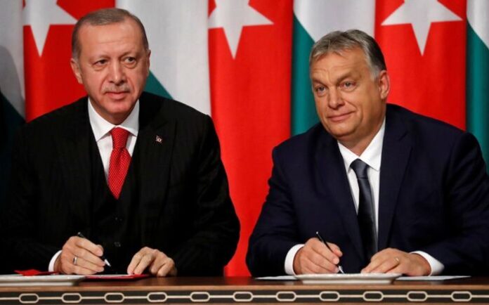 Türkiyə Prezidenti Rəcəb Tayyib Ərdoğan və Macarıstanın Baş naziri Viktor Orban