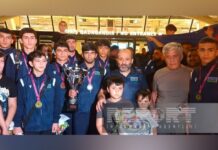 Avropa çempionatında 7 medal qazanan Azərbaycanın sərbəst güləşçiləri Vətənə qayıdıblar