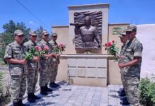 Azərbaycanın Milli Qəhrəmanı Mübariz İbrahimovun xatirəsi yad edilib Azərbaycanın Milli Qəhrəmanı Mübariz İbrahimovun xatirəsi yad edilib