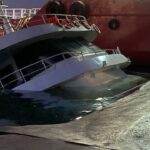 İstanbulda gəmi batıb