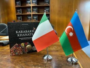 Romada Qarabağ xanlığının tarixi və mədəni irsi haqqında kitab təqdim olunub