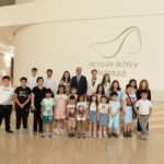 Xəzər rayonundan olan şəhid övladları Heydər Əliyev Mərkəzini ziyarət ediblər