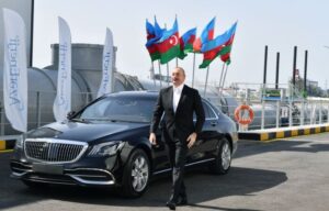 Prezident İlham Əliyev “Şimal” Elektrik Stansiyasının yeni estakadasının və su nasos stansiyalarının açılışında iştirak edib