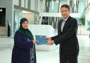 Şəhid ailələrinə və müharibə əlillərinə Bakı və bölgələrdə daha 100 mənzil və fərdi ev verildi