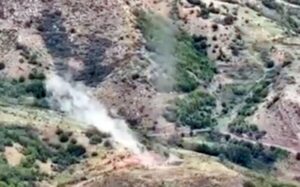 Ermənistan ordusunun Xocalı və Qırmızı Bazardakı döyüş vasitələri məhv edilir