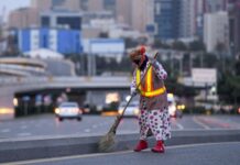 DYP və MKTB yol işçiləri ilə bağlı sürücülərə müraciət edib Bakı Şəhər Mənzil-Kommunal Təsərrüfatı Departamenti