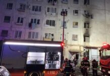 Tbilisidəki yaşayış binalarının birində güclü partlayış olub Tbilisidəki yaşayış binalarının birində güclü partlayış olub