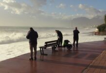 Antalyada fırtına bir qayığın batmasına səbəb olub Antalyada fırtına