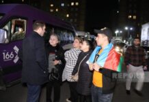 Növbəti köç karvanı Füzuli şəhərinə çatıb, mənzillərin açarları təqdim olunub Növbəti köç karvanı Füzuli şəhərinə çatıb