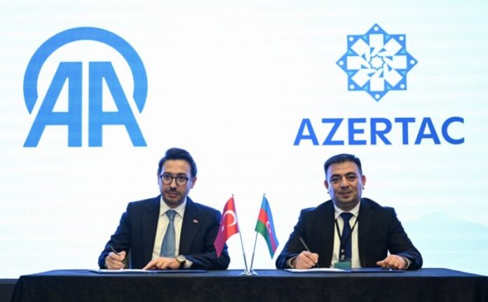 AZƏRTAC-ın İdarə Heyətinin sədri Vüqar Əliyev və Anadolu Agentliyinin İdarə Heyətinin sədri, Baş direktoru Serdar Karagöz