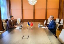 Ukrayna və Türkiyə XİN başçıları Qara dəniz regionunda təhlükəsizlik məsələlərini müzakirə ediblər Ukraynanın xarici işlər naziri Dmitri Kuleba türkiyəli həmkarı Hakan Fidanla görüşüb