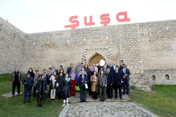 Türk dünyası memarlarının Şuşada keçirilən beynəlxalq simpoziumunun ilk gününə yekun vurulub