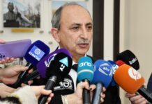 Qərbi Azərbaycan İcmasının nümayəndəlikləri Paris və Haaqa şəhərlərində rəsmi olaraq qeydiyyatdan keçib Qərbi Azərbaycan İcmasının İdarə Heyətinin sədri, Milli Məclisin deputatı Əziz Ələkbərli