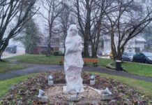 Azərbaycan ictimaiyyəti adından Fransada Xurşidbanu Natəvanın heykəlinə qarşı aşağılayıcı münasibətlə bağlı Fransada Xurşidbanu Natəvanın heykəli