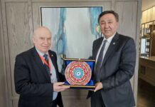 Bakıda MDB və TDT-dən olan müşahidəçilər missiyasının rəhbərləri arasında görüş keçirilib Bakıda MDB və Türk Dövlətləri Təşkilatının (TDT) müşahidə missiyalarının rəhbərləri - Sergey Lebedev və Kubanıçbek Ömüralıyev arasında görüş