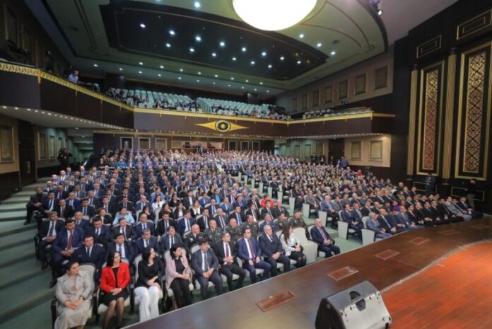 Naxçıvanda muxtar respublikanın 100 illiyi təntənəli şəkildə qeyd olunub