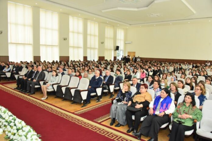 Sumqayıt Dövlət Universitetində “Sazlı Sözlü Kəlağayı Günləri” layihəsi