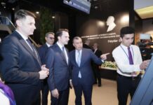 Rumıniyanın energetika nazirinin rəhbərlik etdiyi nümayəndə heyəti DOST Mərkəzində olub Rumıniyanın energetika naziri, Azərbaycan və Rumıniya Hökumətləri arasında ticarət-iqtisadi əlaqələr və elmi-texniki əməkdaşlıq üzrə Müştərək Komissiyanın Rumıniya tərəfindən həmsədri Sebastyan-İoan Burdujanın rəhbərlik etdiyi nümayəndə heyəti ölkəmizə səfəri çərçivəsində 1 saylı DOST Mərkəzi ilə tanış olub