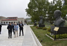 Latviya Parlamentinin sədri Şuşaya gəlib Latviya Parlamentinin sədri Daiga Mierinanın başçılıq etdiyi nümayəndə heyəti Füzuli rayonundan sonra Qarabağın incisi, Azərbaycanın tarixi və mədəniyyətinin simvolu olan Şuşa şəhərinə gəliblər