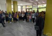 Şuşa şəhərində daha 32 ailəyə mənzillərinin açarları təqdim olunub Şuşa şəhərində daha 32 ailəyə mənzillərinin açarları təqdim olunub