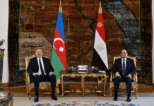 Prezident İlham Əliyevin Prezident Əbdülfəttah əs-Sisi ilə təkbətək görüşü olub Qahirədə Azərbaycan Respublikasının Prezidenti İlham Əliyevin Misir Ərəb Respublikasının Prezidenti Əbdülfəttah əs-Sisi ilə təkbətək görüşü