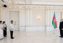 Prezident İlham Əliyev Filippinin ölkəmizdə yeni təyin olunmuş səfirinin etimadnaməsini qəbul edib Azərbaycan Respublikasının Prezidenti İlham Əliyev iyulun 1-də Filippin Respublikasının ölkəmizdə yeni təyin olunmuş fövqəladə və səlahiyyətli səfiri Henri Jr. Bensurtonun etimadnaməsini qəbul edib