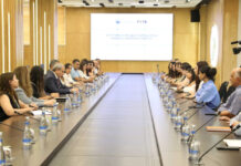 IELTS imtahanında uğur qazanmış BDU tələbələri təltif ediliblər Bakı Dövlət Universitetində (BDU) Təhsilin İnkişafı Fondunun təşkilatçılığı ilə IELTS imtahanında uğur qazanmış tələbələrin təltifolunma mərasimi