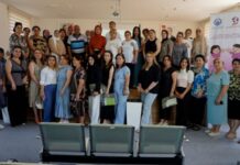 “Jest Dilində Danışan Uşaqlarda Ünsiyyətqurma Bacarığının və Lüğət Ehtiyatlarının Artırılması üzrə Təşəbbüslər” adlı  layihənin təqdimatı həyata keçirilib "Jest Dilində Danışan Uşaqlarda Ünsiyyətqurma Bacarığının və Lüğət Ehtiyatlarının Artırılması üzrə Təşəbbüslər" adlı layihənin təqdimatı həyata keçirilib