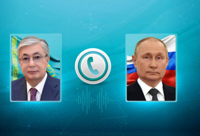 Qazaxıstan Prezidenti Kasım-Jomart Tokayev və Rusiya Federasiyasının Prezidenti Vladimir Putin