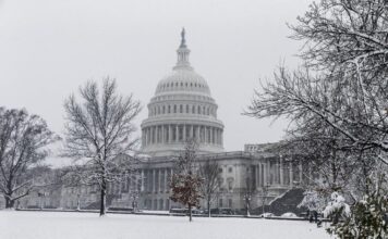 Yaxınlaşan qar fırtınası səbəbilə ABŞ-ın 14 ştatında fövqəladə vəziyyət elan edilib ABŞ Konqresi