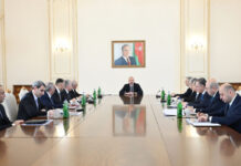 Nəqliyyat məsələlərinə həsr olunmuş müşavirə keçirilib Prezident İlham Əliyev müşavirədə çıxış edib Nəqliyyat məsələlərinə həsr olunmuş müşavirə keçirilib Prezident İlham Əliyev müşavirədə çıxış edib