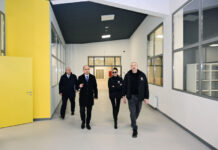 Prezident İlham Əliyev Ağdam şəhər 1 nömrəli tam orta məktəbdə aparılan tikinti işləri ilə tanış olub Azərbaycan Respublikasının Prezidenti İlham Əliyev və birinci xanım Mehriban Əliyeva fevralın 18-də Ağdam şəhər 1 nömrəli tam orta məktəbdə aparılan tikinti işləri ilə tanış olublar