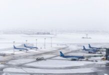 AZAL-ın təyyarələri qarlı-çovğunlu hava şəraitində uçuşları davam etdirir "Azərbaycan Hava Yolları" QSC (AZAL)