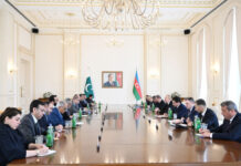 Azərbaycan Prezidenti İlham Əliyevin Pakistanın Baş naziri ilə geniş tərkibdə görüşü olub Azərbaycan Respublikasının Prezidenti İlham Əliyevin Pakistan İslam Respublikasının Baş naziri Məhəmməd Şahbaz Şərif ilə geniş tərkibdə görüşü