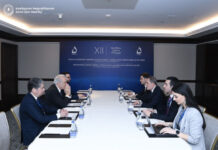 Azərbaycanla Yunanıstan arasında əməkdaşlığın perspektivləri müzakirə edilib Martın 13-də Azərbaycan Respublikasının xarici işlər naziri Ceyhun Bayramov XII Qlobal Bakı Forumu çərçivəsində Yunanıstan Respublikasının Parlamentinin üzvü Dmitris Avramopulos ilə görüşüb