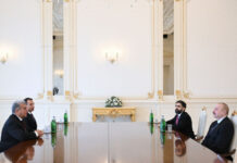 Prezident İlham ƏIiyev “Barselona” Futbol Klubunun prezidentini qəbul edib Azərbaycan Respublikasının Prezidenti İlham ƏIiyev martın 1-də “Barselona” Futbol Klubunun prezidenti Xuan Laportanı qəbul edib