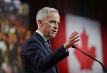 Mark Karni Kanadanın Baş naziri kimi vəzifəsinin icrasına başlayıb Kanadanın Baş naziri Mark Karni