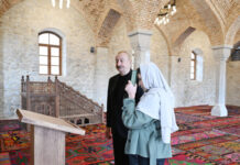 Prezident İlham Əliyev və birinci xanım Mehriban Əliyeva Şuşada bir sıra açılışlarda iştirak edib və aparılan tikinti işləri ilə tanış olublar Prezident İlham Əliyev və birinci xanım Mehriban Əliyeva Şuşada bir sıra açılışlarda iştirak edib və aparılan tikinti işləri ilə tanış olublar