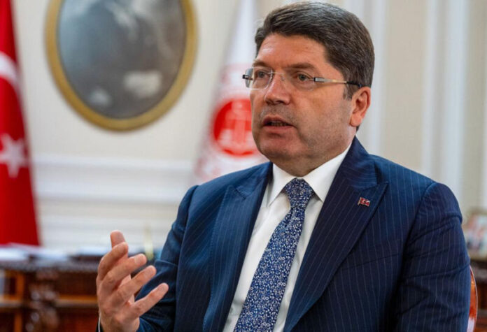 Türkiyənin ədliyyə naziri Yılmaz Tunç