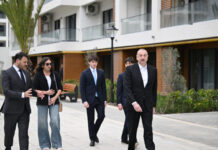 Prezident İlham Əliyev və birinci xanım Mehriban Əliyeva “Sea Breeze” istirahət mərkəzinin ərazisində həyata keçirilən layihələrlə tanış olublar Prezident İlham Əliyev və birinci xanım Mehriban Əliyeva “Sea Breeze” istirahət mərkəzinin ərazisində həyata keçirilən layihələrlə tanış olublar