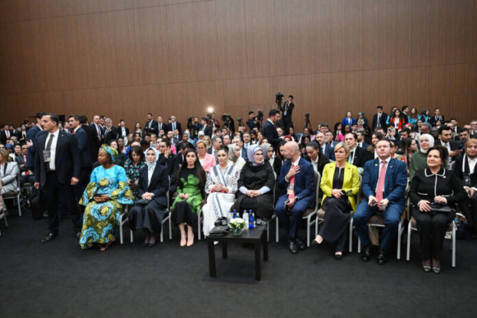 Azərbaycanın birinci xanımı Mehriban Əliyeva Antalya Diplomatiya Forumunun panel iclasında iştirak edib
