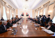 Azərbaycanın Baş naziri Əli Əsədov belaruslu həmkarı Aleksandr Turçinlə görüşüb Azərbaycan Respublikasının Baş naziri Əli Əsədov ölkəmizdə rəsmi səfərdə olan Belarus Respublikasının Baş naziri Aleksandr Turçin ilə görüşüb