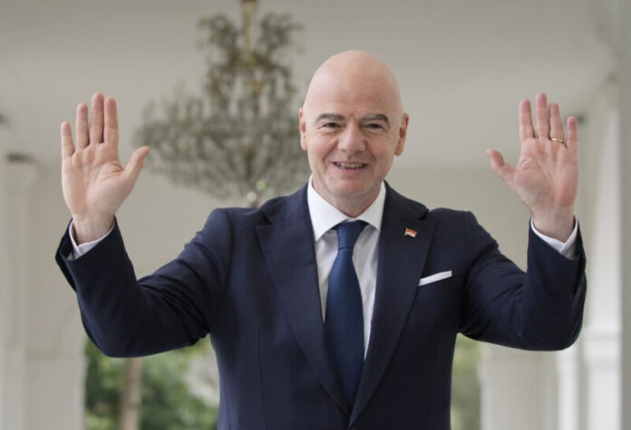FIFA-nın prezidenti Canni İnfantino