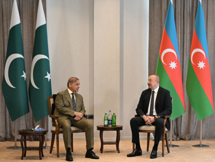 Azərbaycan Respublikasının Prezidenti İlham Əliyevin Pakistan İslam Respublikasının Baş naziri Məhəmməd Şahbaz Şəriflə məhdud tərkibdə görüşü