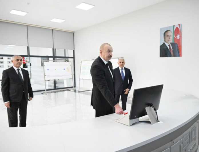 Prezident İlham Əliyev “Azərişıq” ASC-nin “Xocalı” yarımstansiyasının və Rəqəmsal İdarəetmə Mərkəzinin açılışında iştirak edib